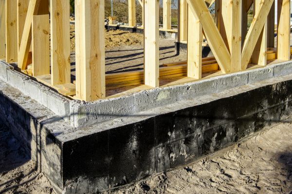 Sinking Foundation Lifting in Granger